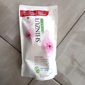 Shinzui Body Cleanser Sakura