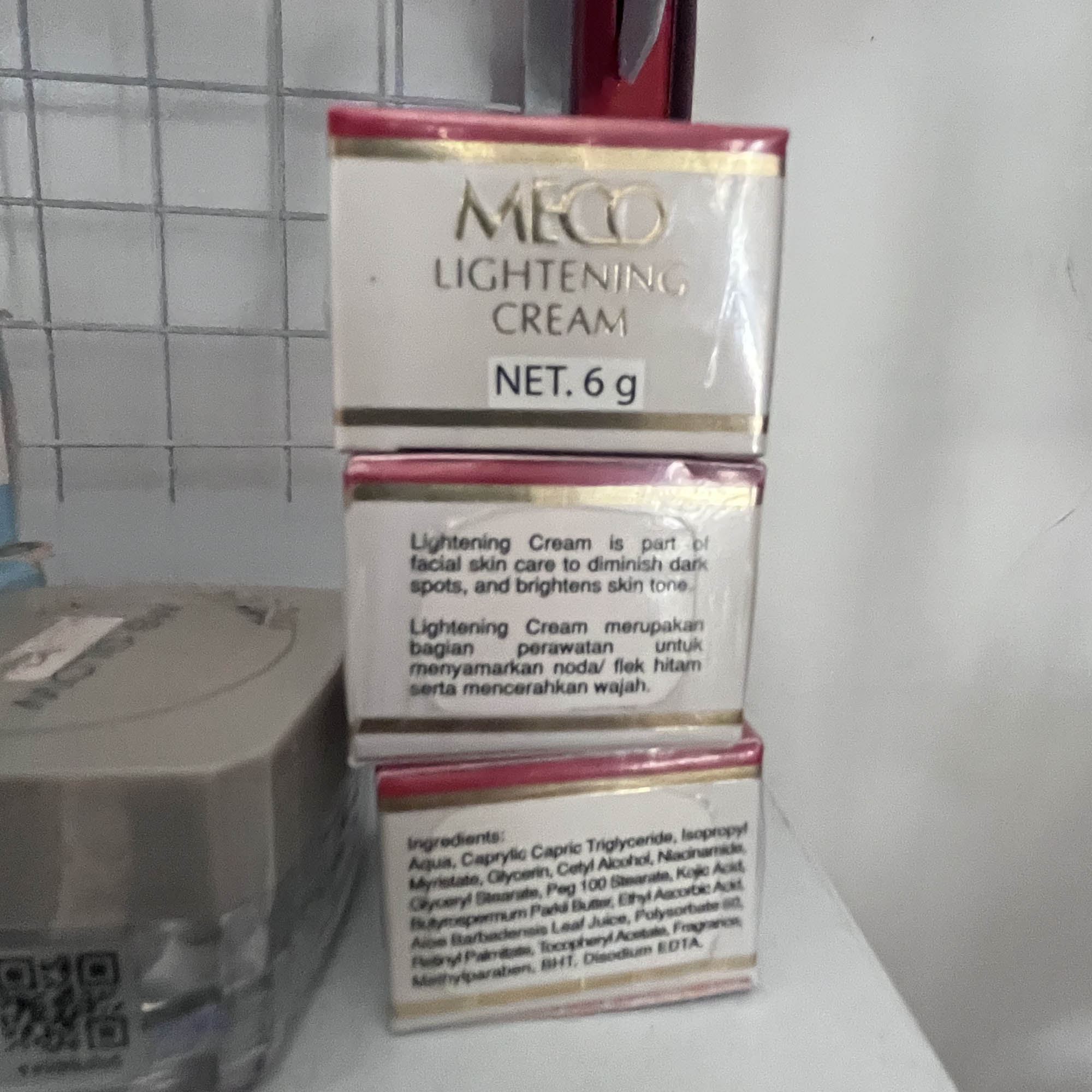 Krim Wajah Mencerahkan
