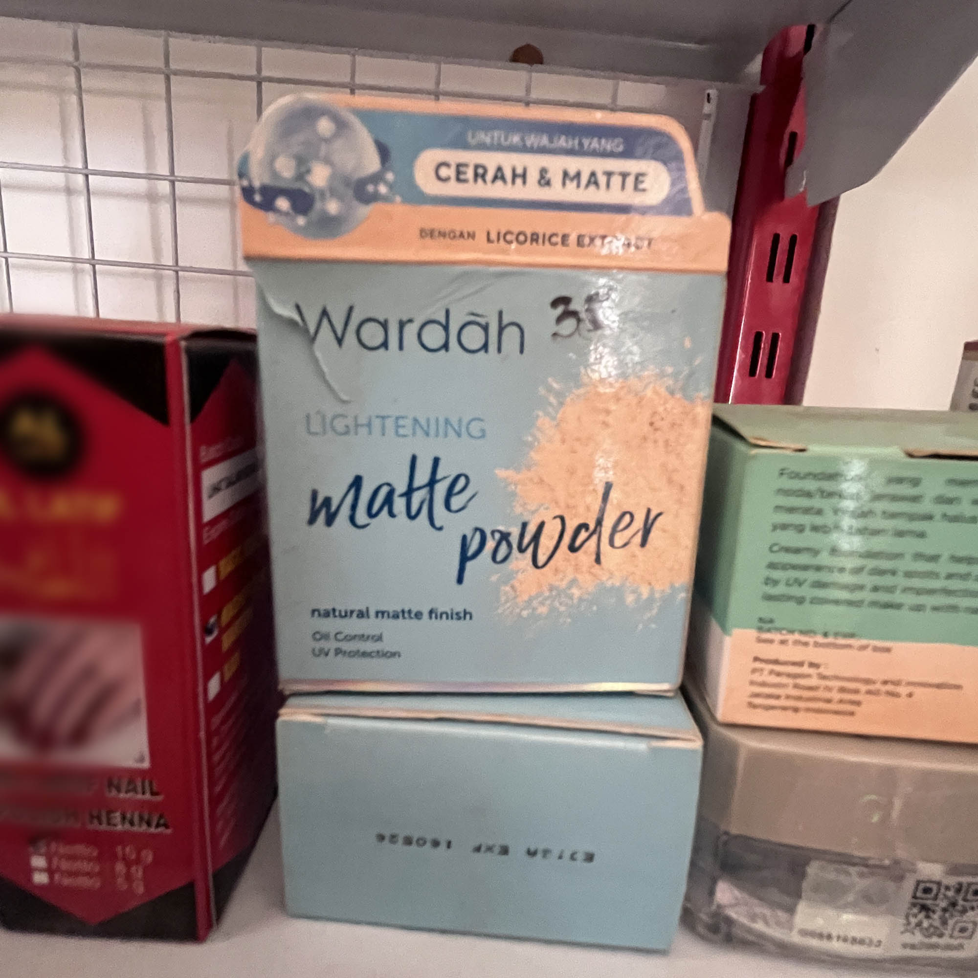 Wardah Lightening Matte Powder